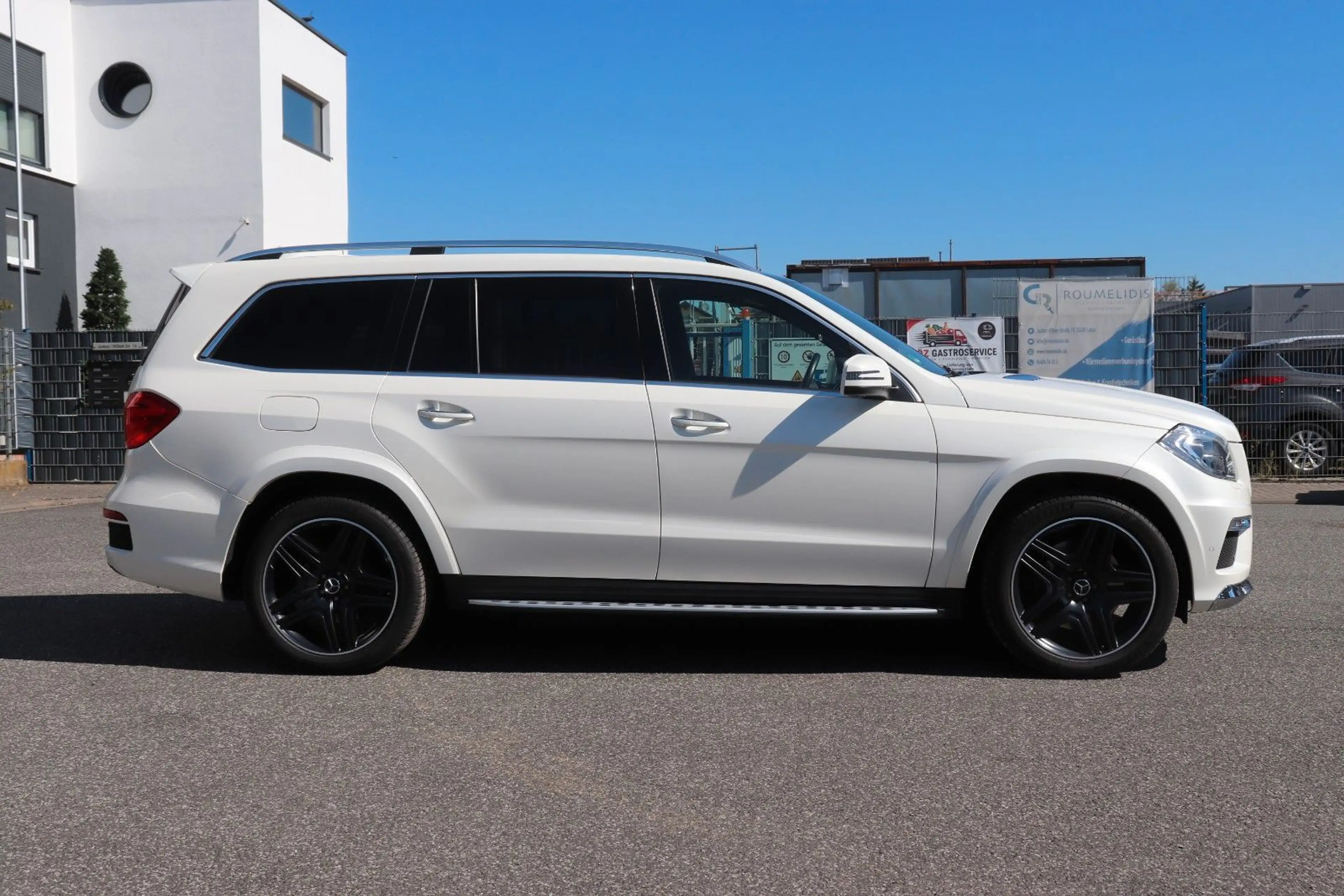 Mercedes-Benz GL 350 AMG BlueTec 4Matic — photo 6