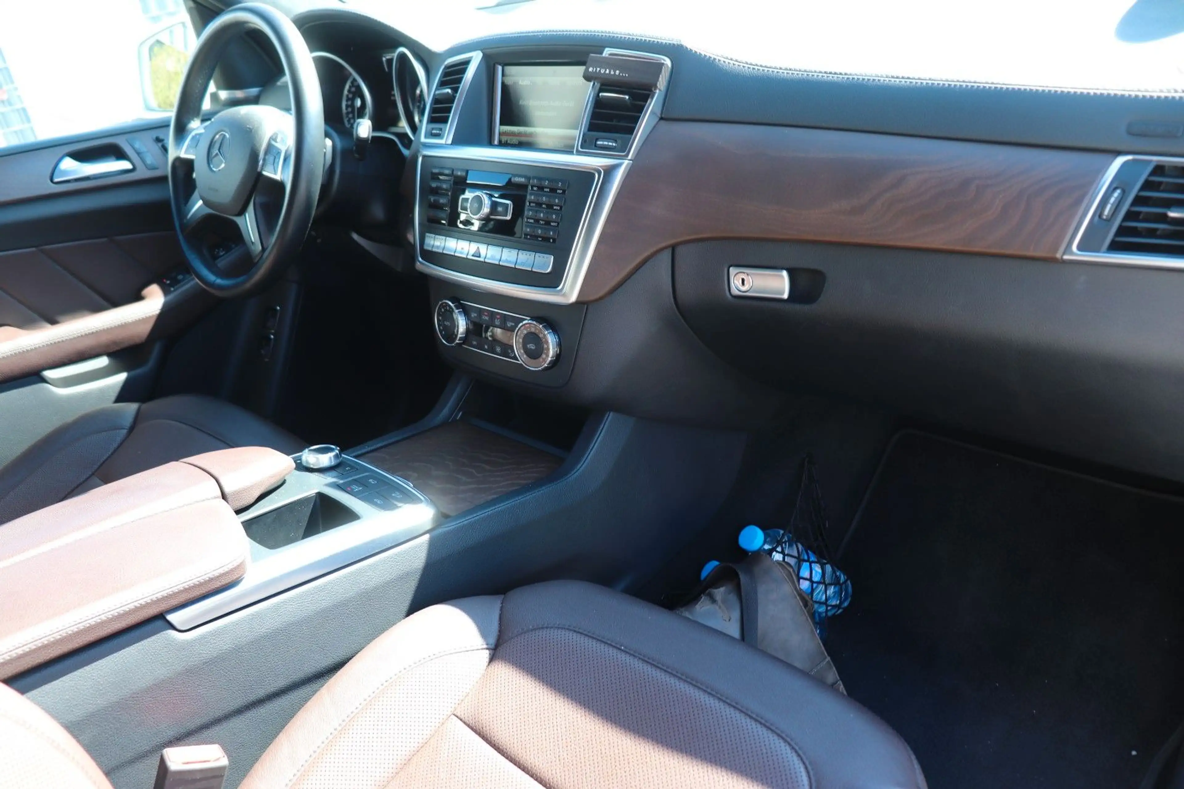 Mercedes-Benz GL 350 AMG BlueTec 4Matic — photo 10