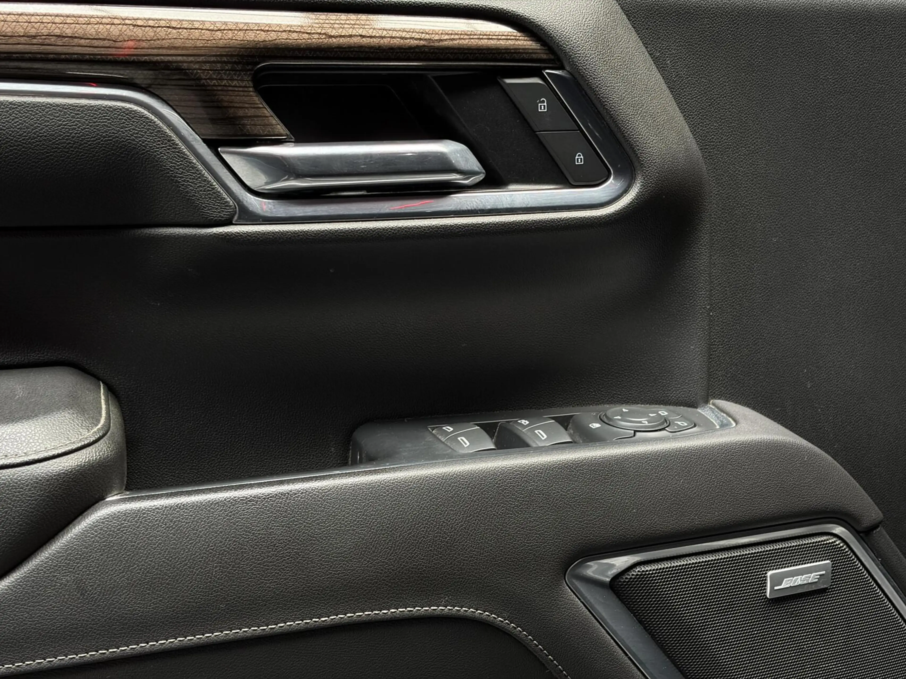 Chevrolet Silverado 1500 RST 4x4 |PANO|TREK|ACC|BOSE|360° — photo 24