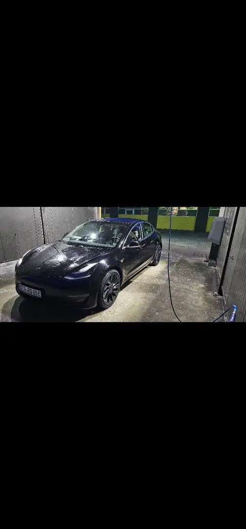 Tesla Model 3 Long Range Dual Motor awd Schwarz - 1