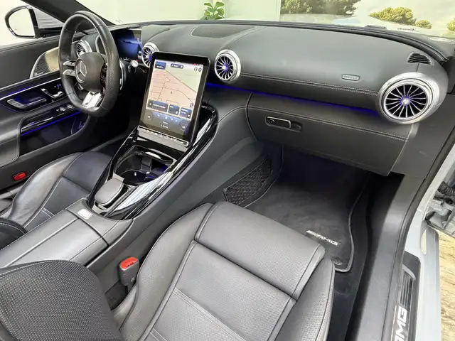 Mercedes-Benz SL view 24