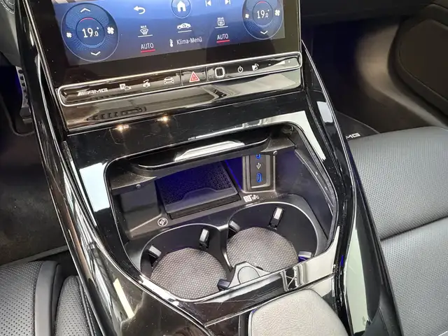Mercedes-Benz SL view 16