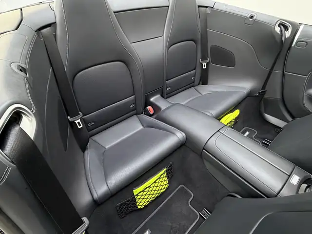 Mercedes-Benz SL view 23