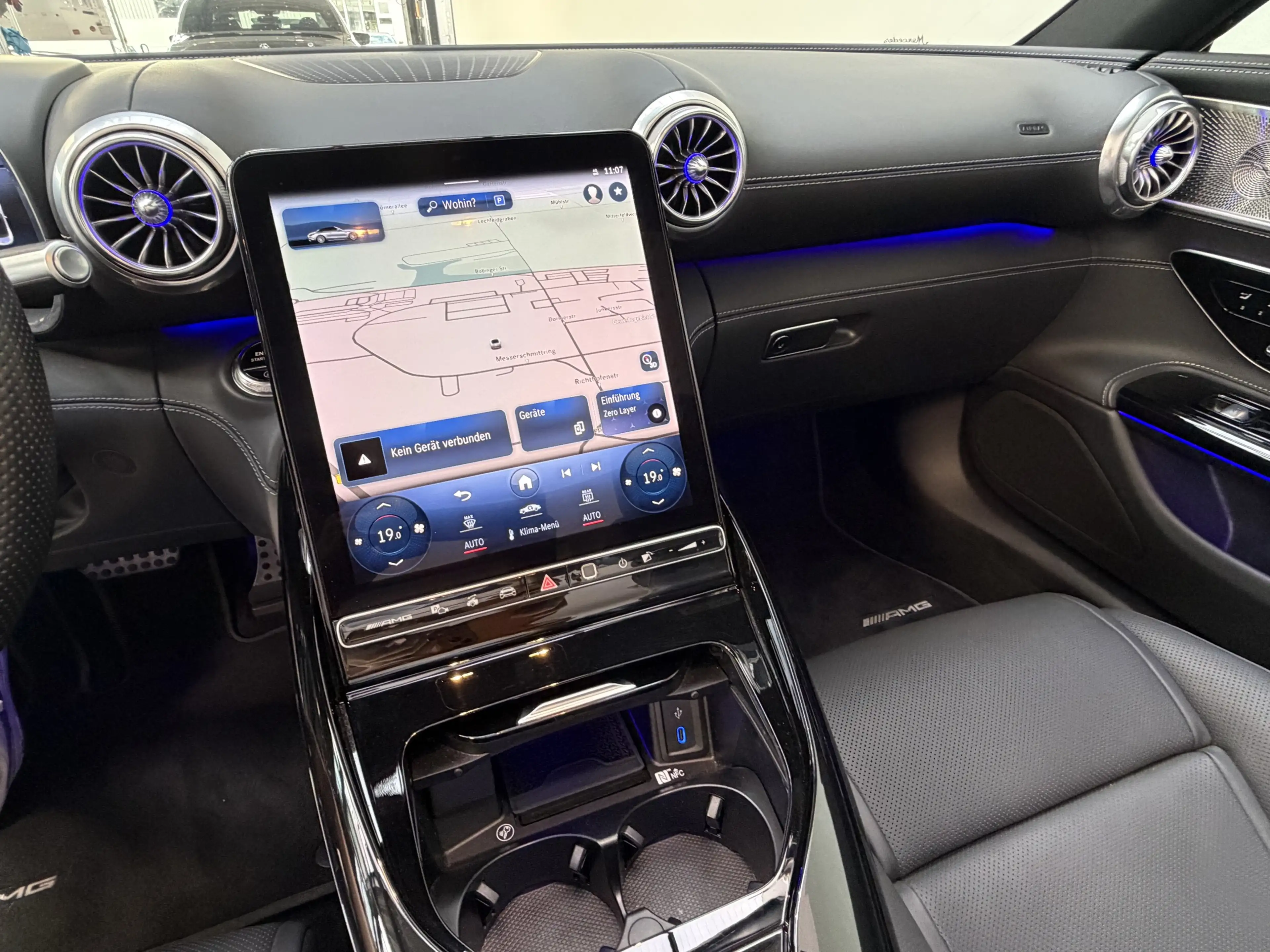 Mercedes-Benz SL 63 AMG Sitzlüftung HUD Distronic Manufaktur — photo 15