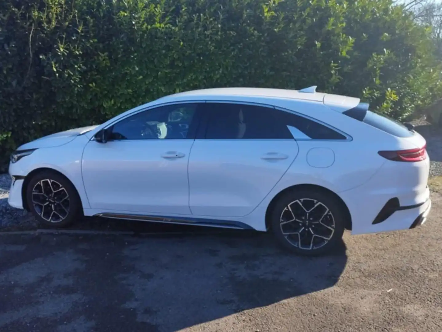 Kia ProCeed / pro_cee'd ProCeed+1.5+T-GDi+GT-Line+ISG Wit - 1