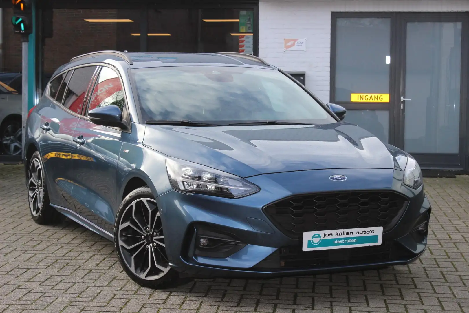 Ford Focus Wagon 1.0 EcoBoost ST Line X Business Clima, Keyle Blauw - 1