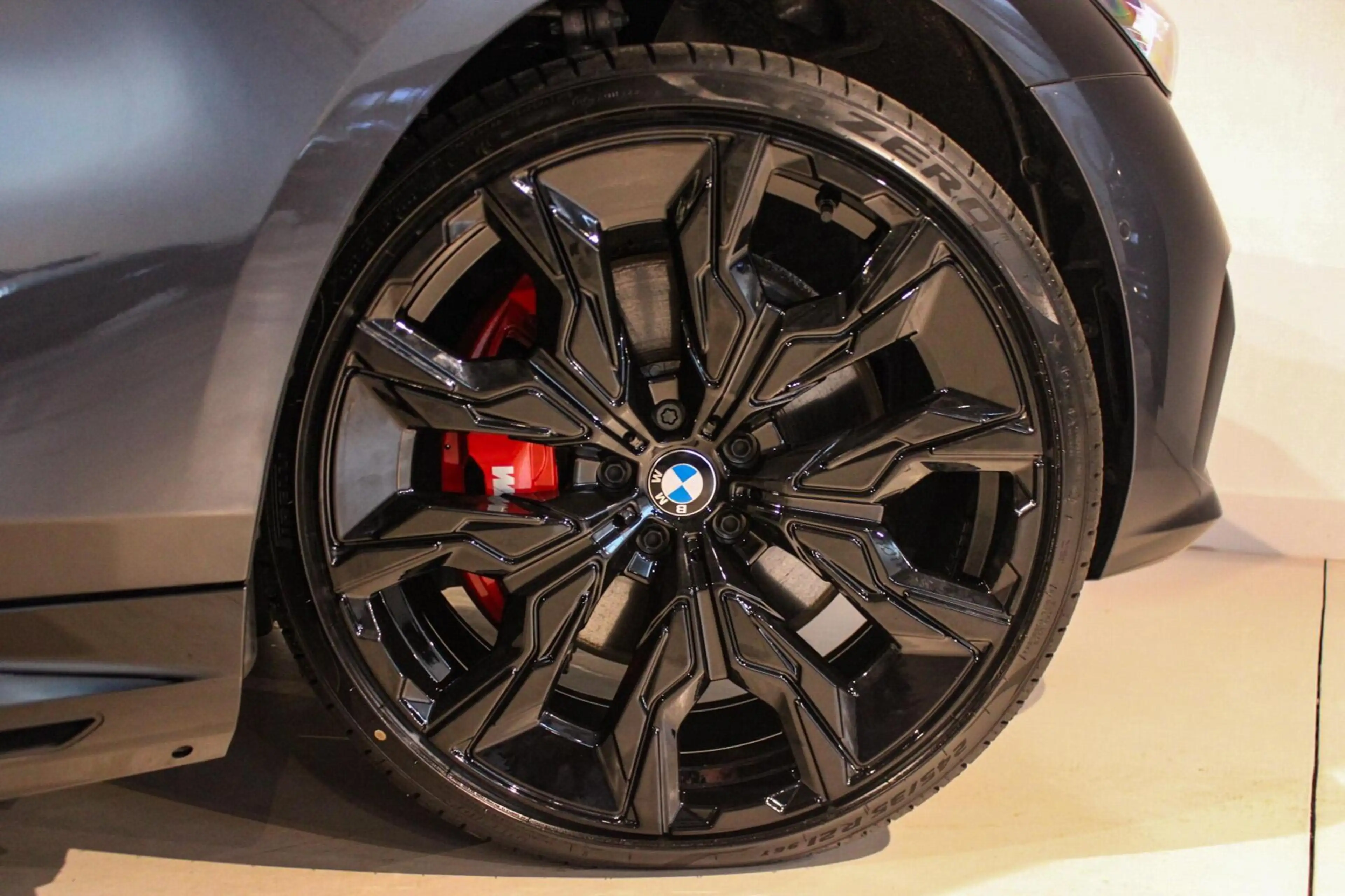 BMW 550 5-serie Touring 550e xDrive PANO | B&W | 4w-best | — photo 7