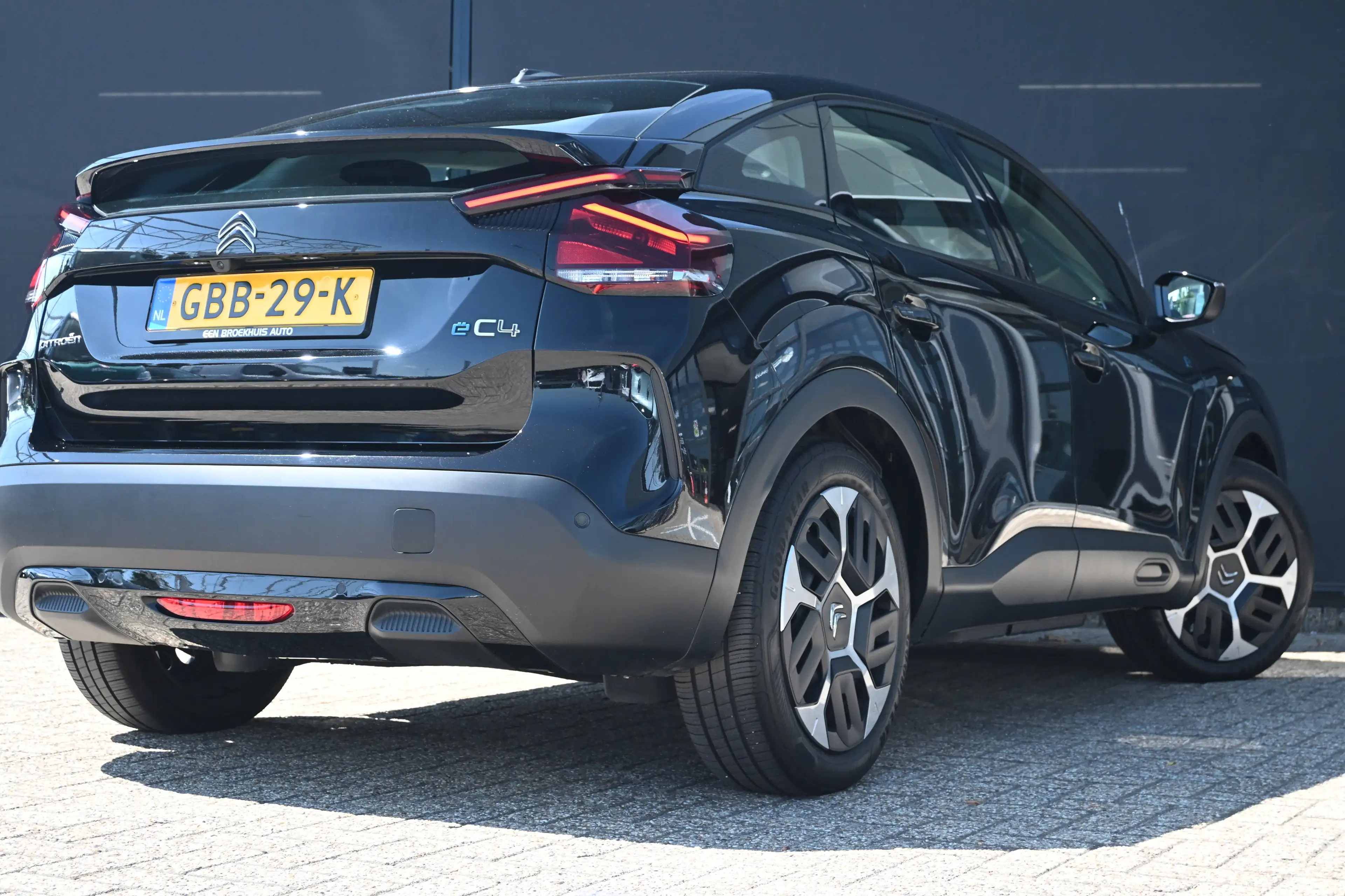 Citroen E-C4 Electric You 50 kWh 3 Fase 100%SOH! | Navigatie by App | Ac — photo 3