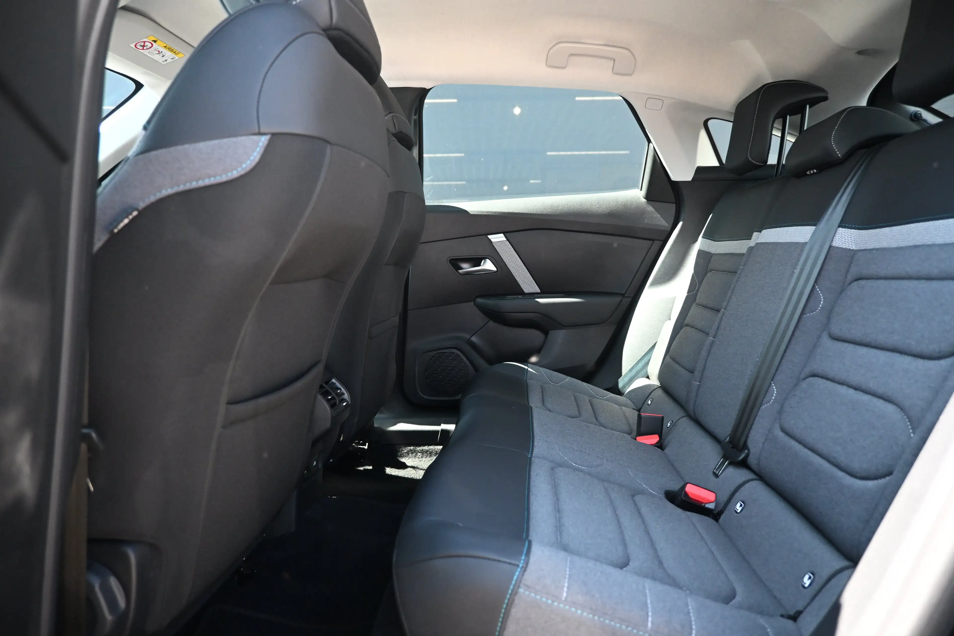 Citroen E-C4 Electric You 50 kWh 3 Fase 100%SOH! | Navigatie by App | Ac — photo 8