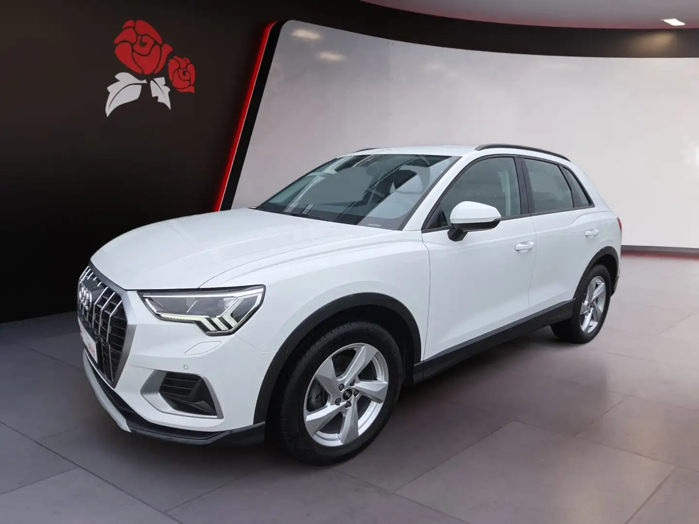 Audi Q3 35 1.5 TFSi S-tronic adv. AHK Standheizung LED Na Blanc - 2