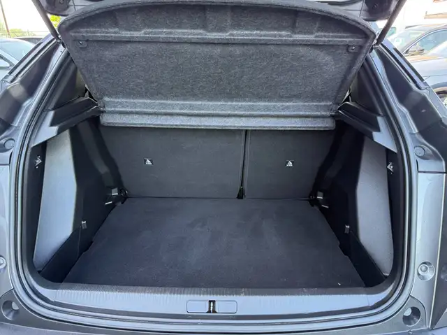 Peugeot 2008 view 15