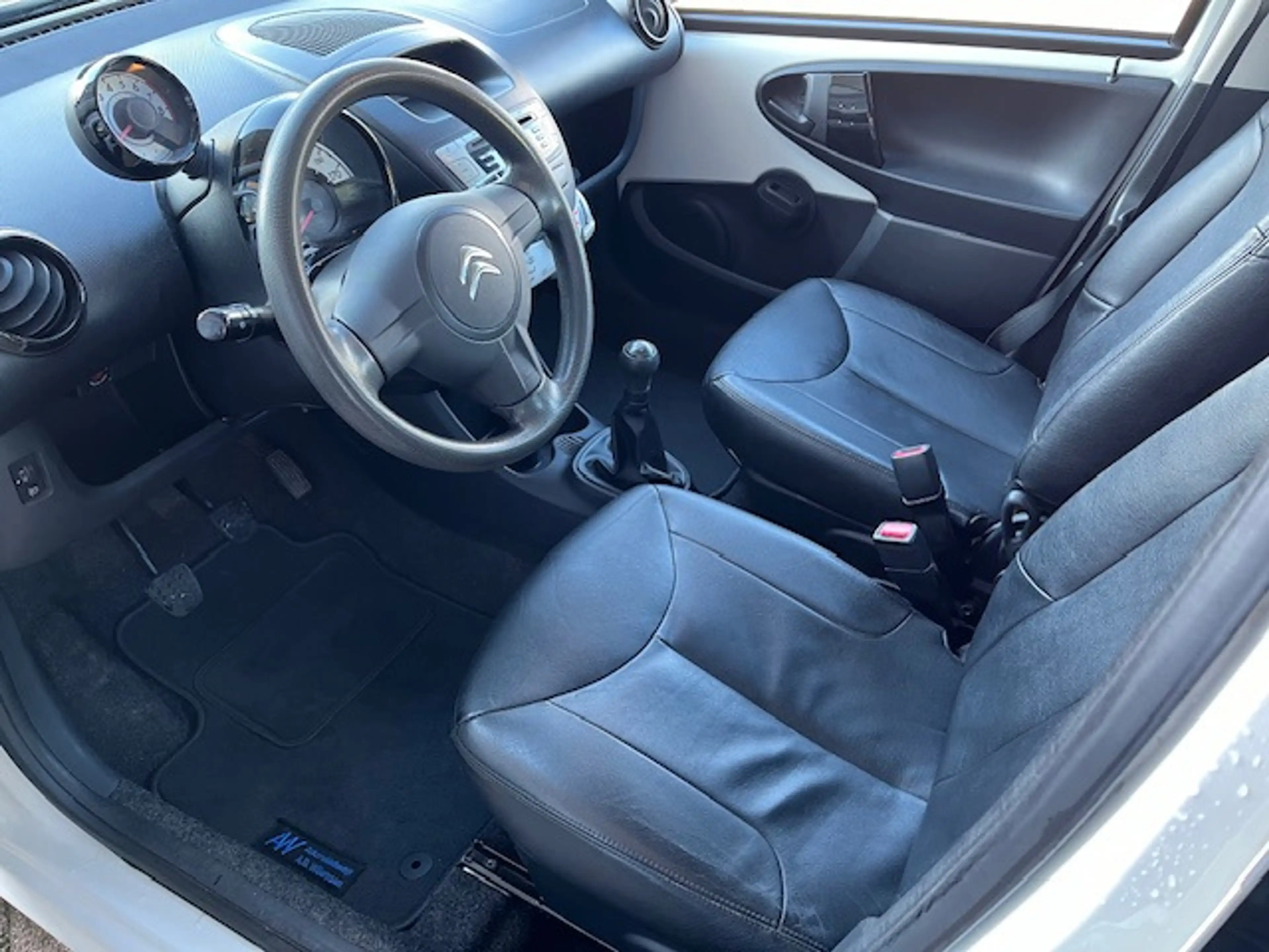 Citroen C1 1.0 Collection — photo 2