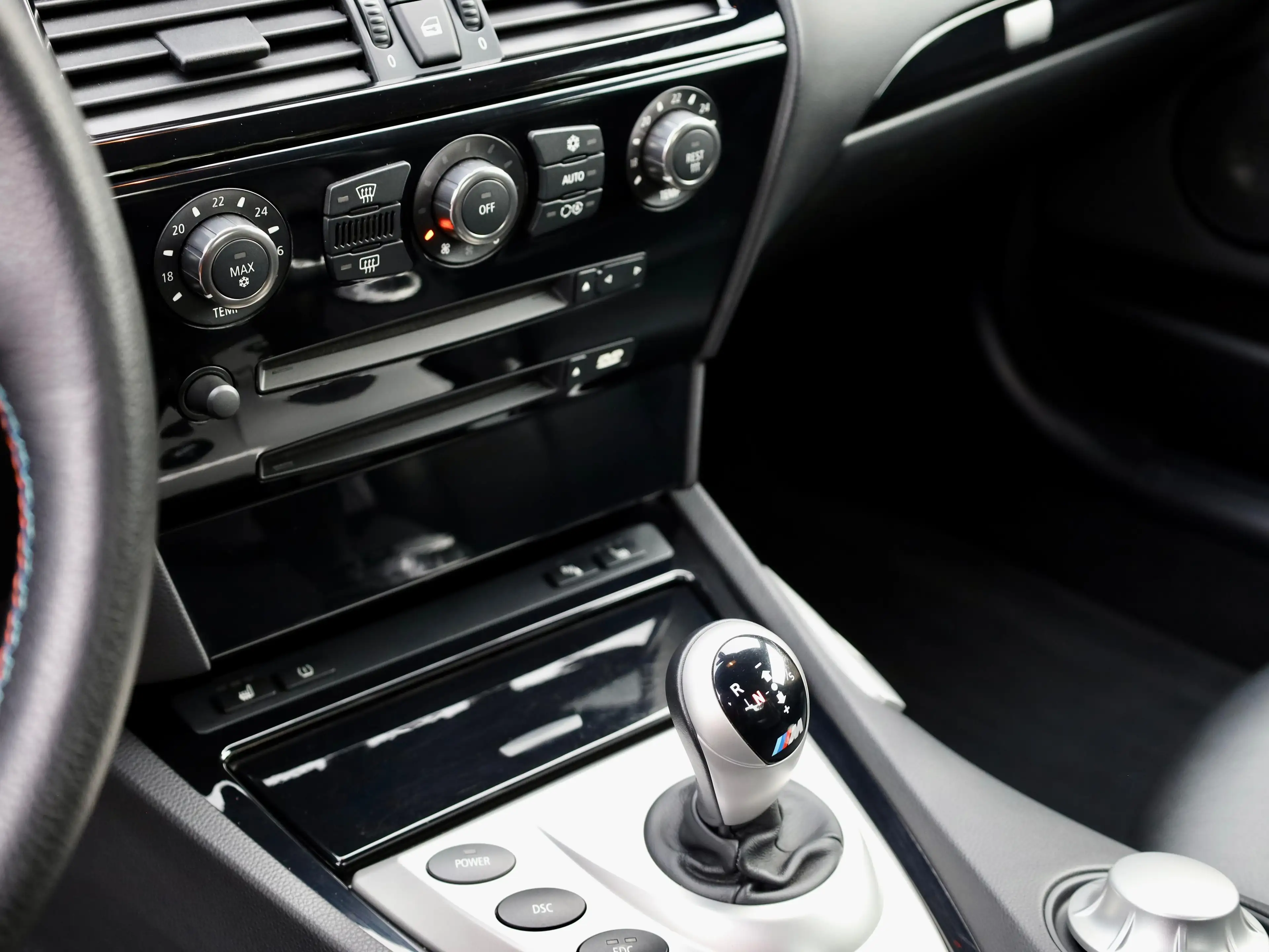 BMW M6 6er Coupe — photo 13