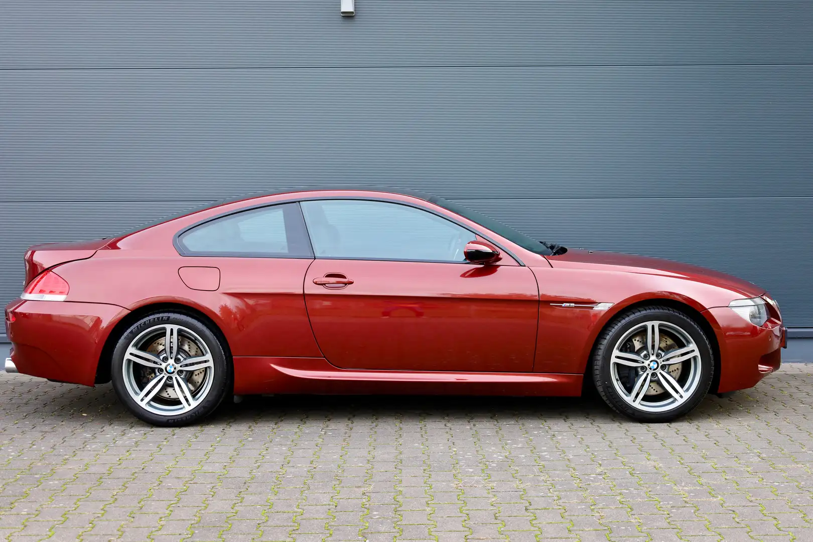 BMW M6 6er Coupe Rot - 2