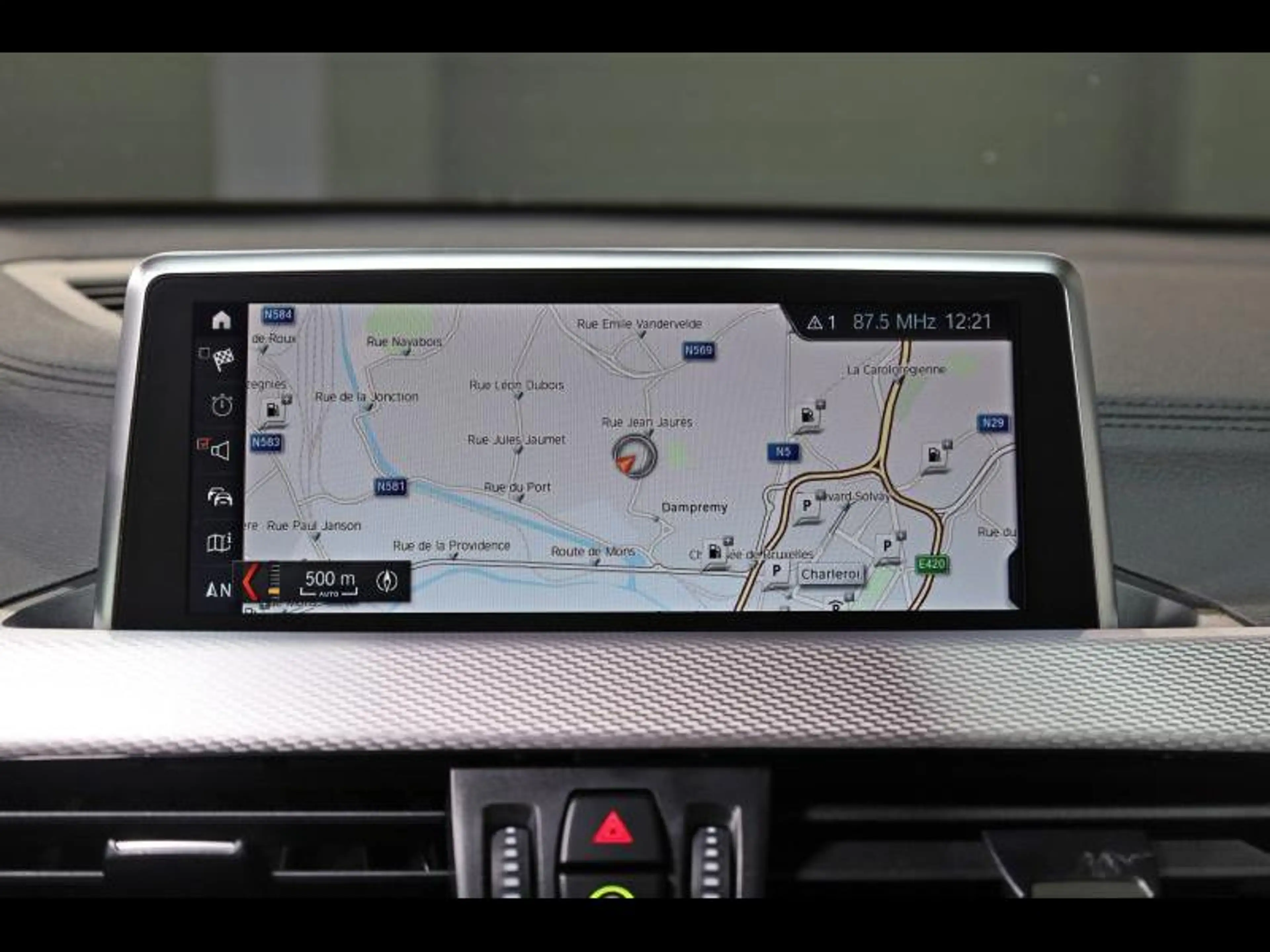 BMW X2 sDrive16d Kit M Sport — photo 14