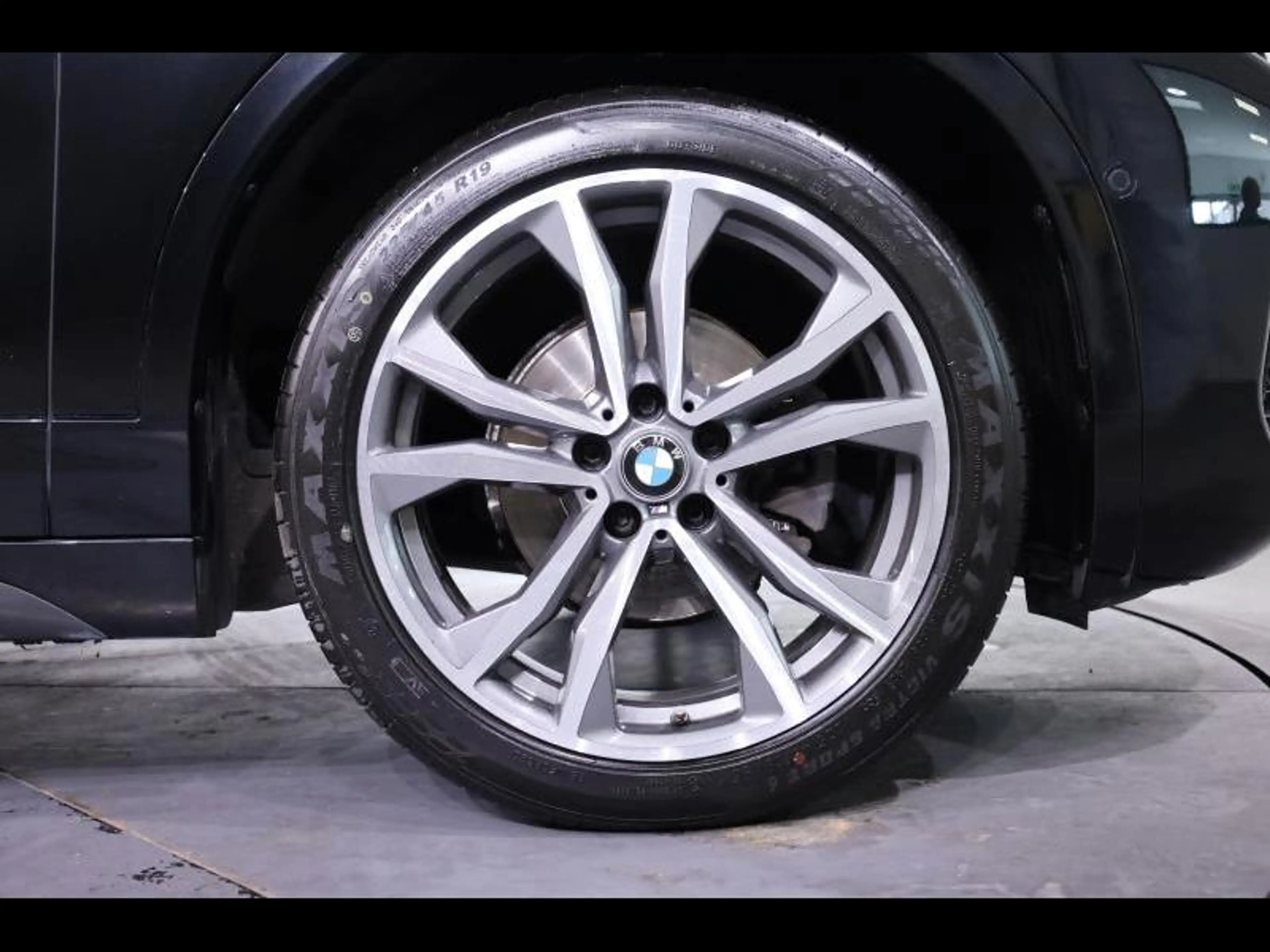 BMW X2 sDrive16d Kit M Sport — photo 8