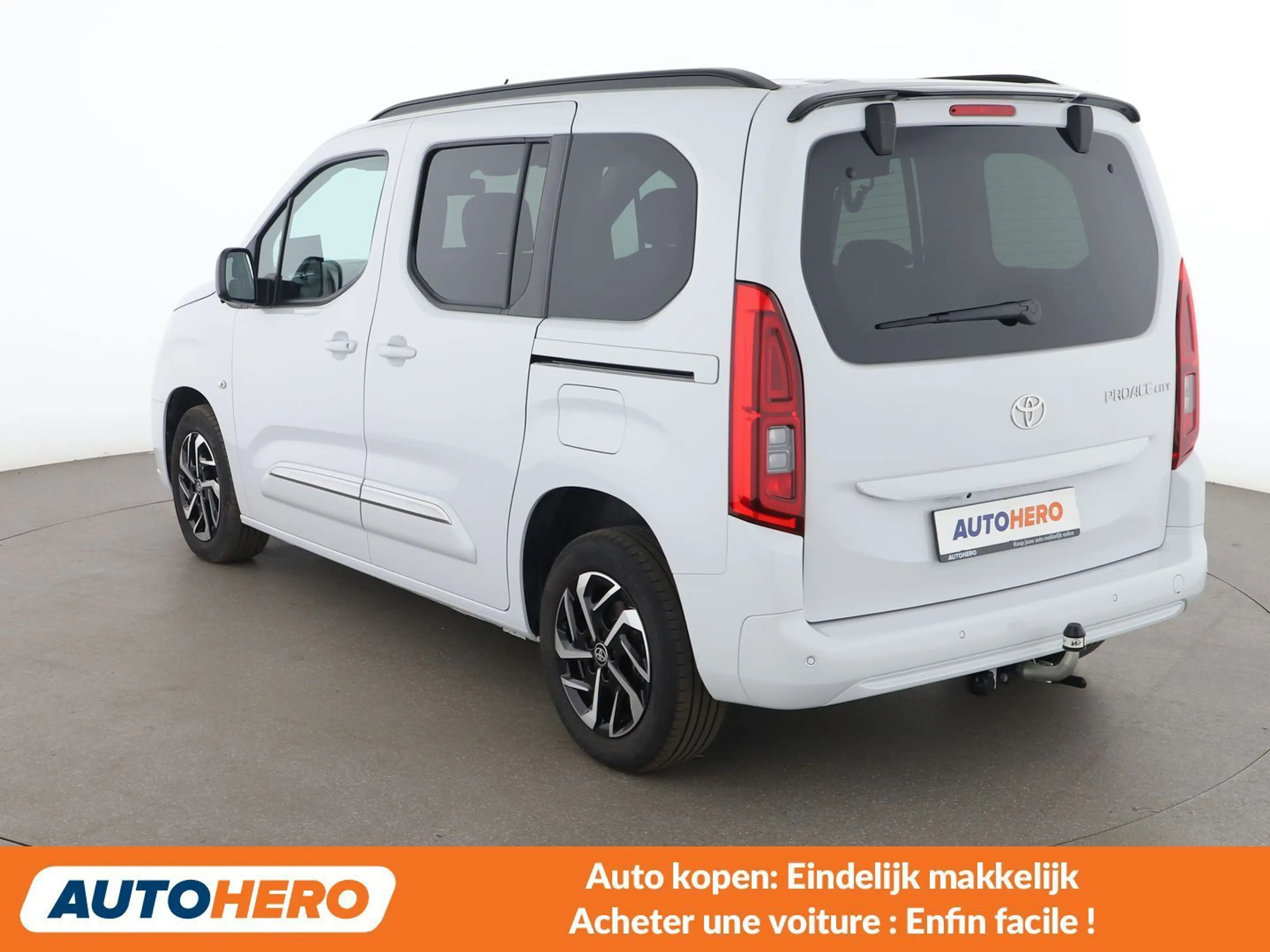 Toyota Proace City 1.5 D-4D L1 Family — photo 4