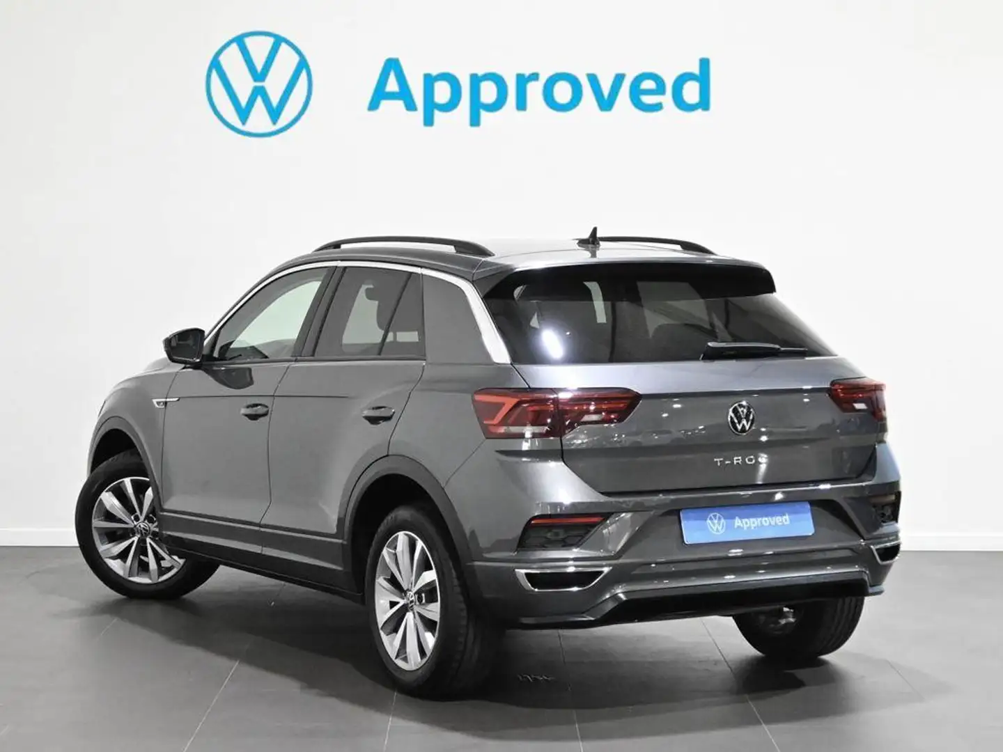 Volkswagen T-Roc 1.5 TSI Advance Style DSG7 Grijs - 2