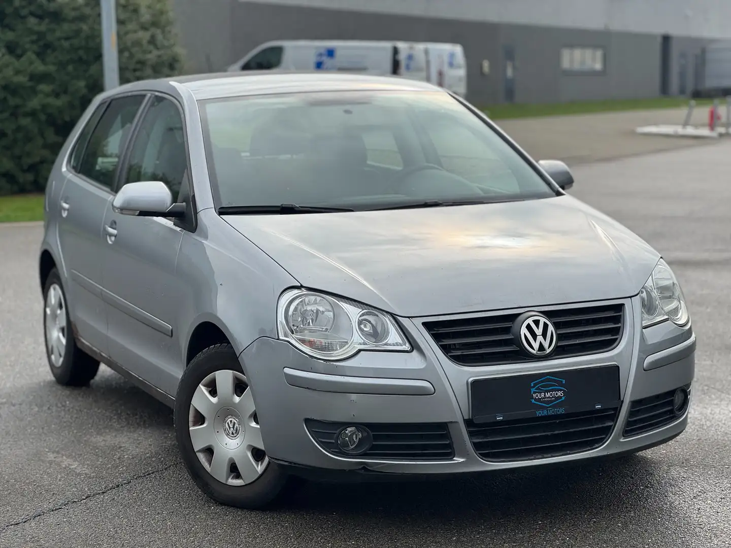 Volkswagen Polo Polo 1.4 Comfortline Gris - 1