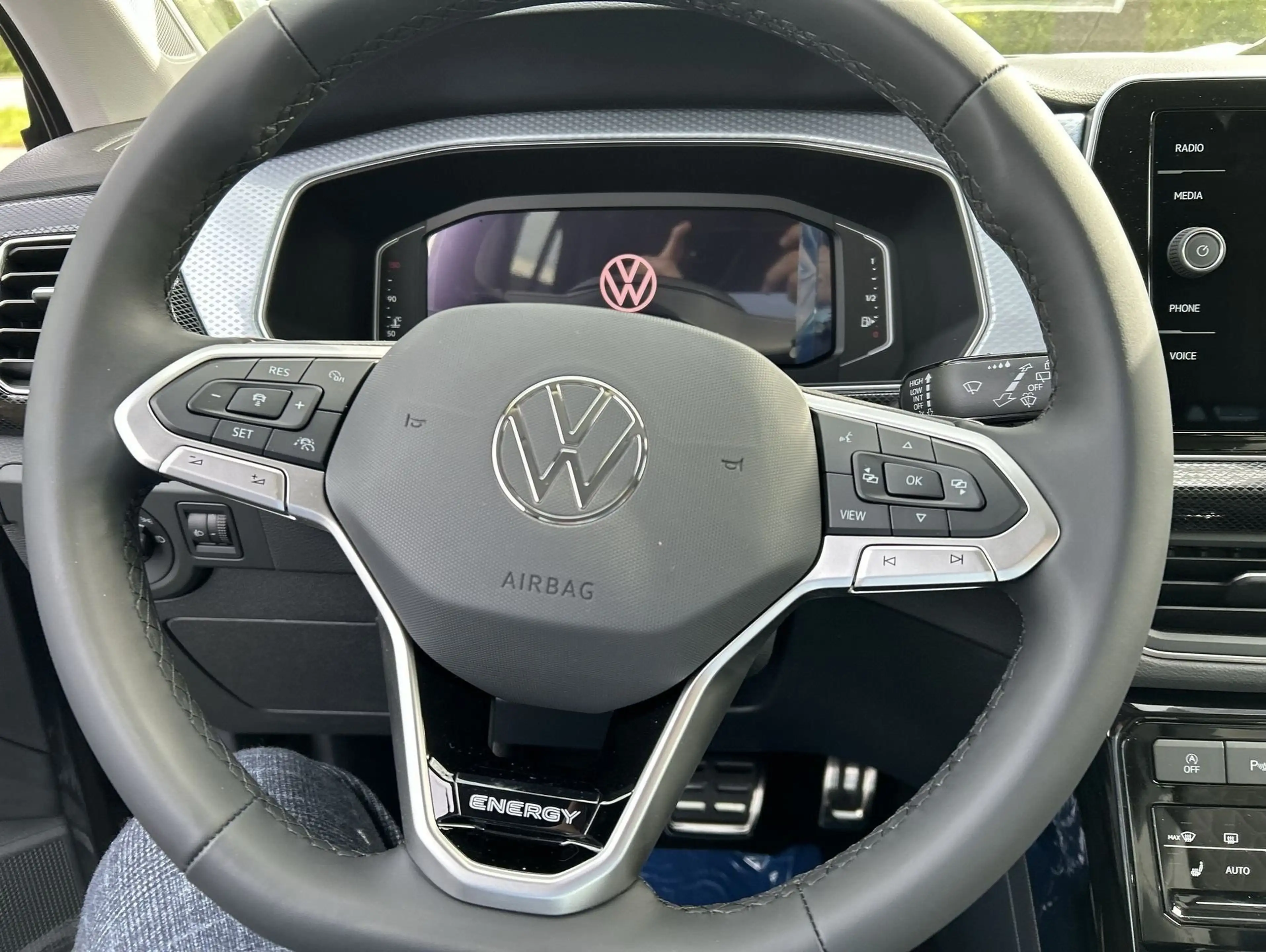 Volkswagen T-Cross 1.0 TSI DSG OPF ENERGY AHK Navi RFK GJR DigitalCoc — photo 11