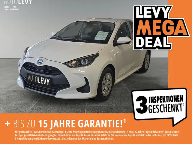 Toyota Yaris 1.5 Hybrid Business +Kamera+ACC+Navi