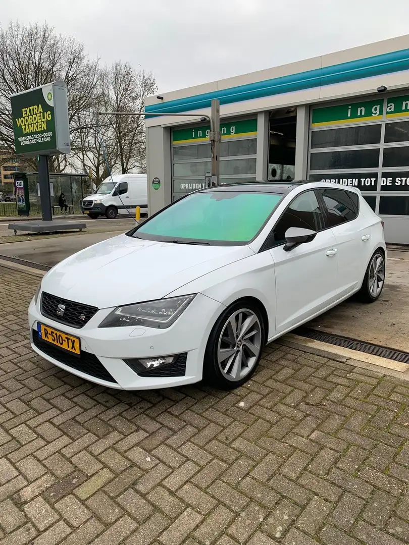 SEAT Leon 1.8 TSI FR Wit - 2