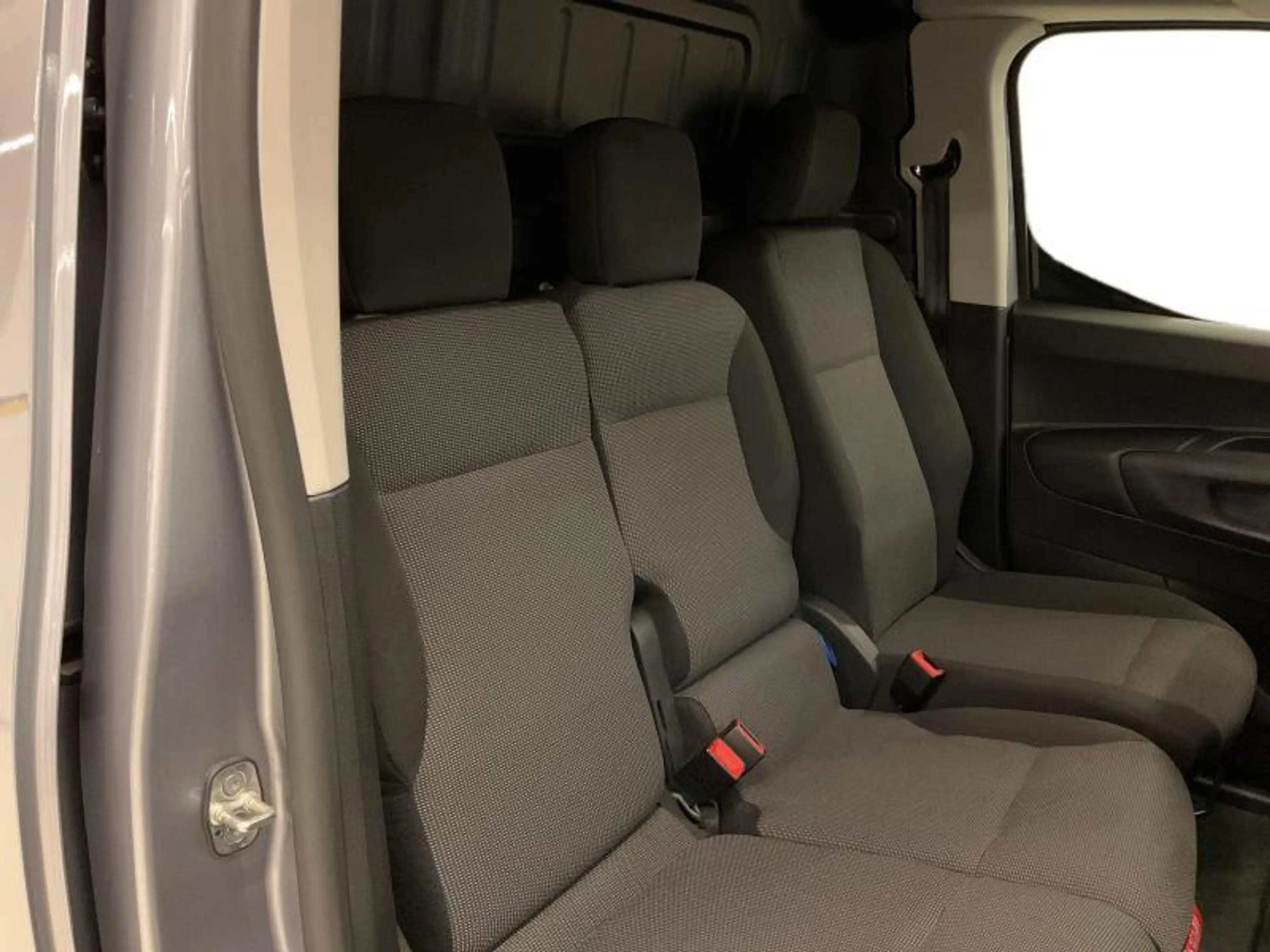 Toyota Proace City Comfort SWB — photo 10