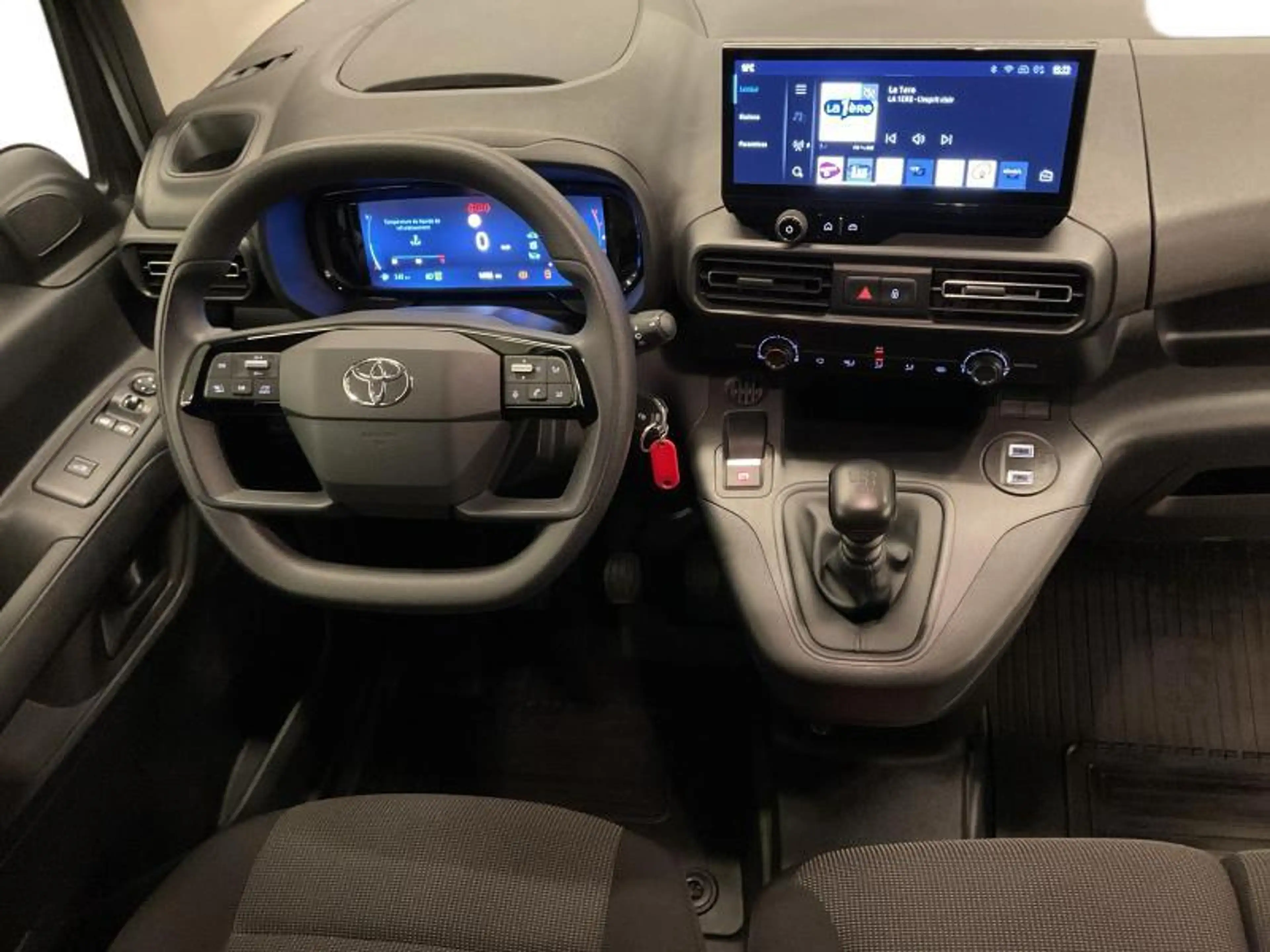 Toyota Proace City Comfort SWB — photo 4