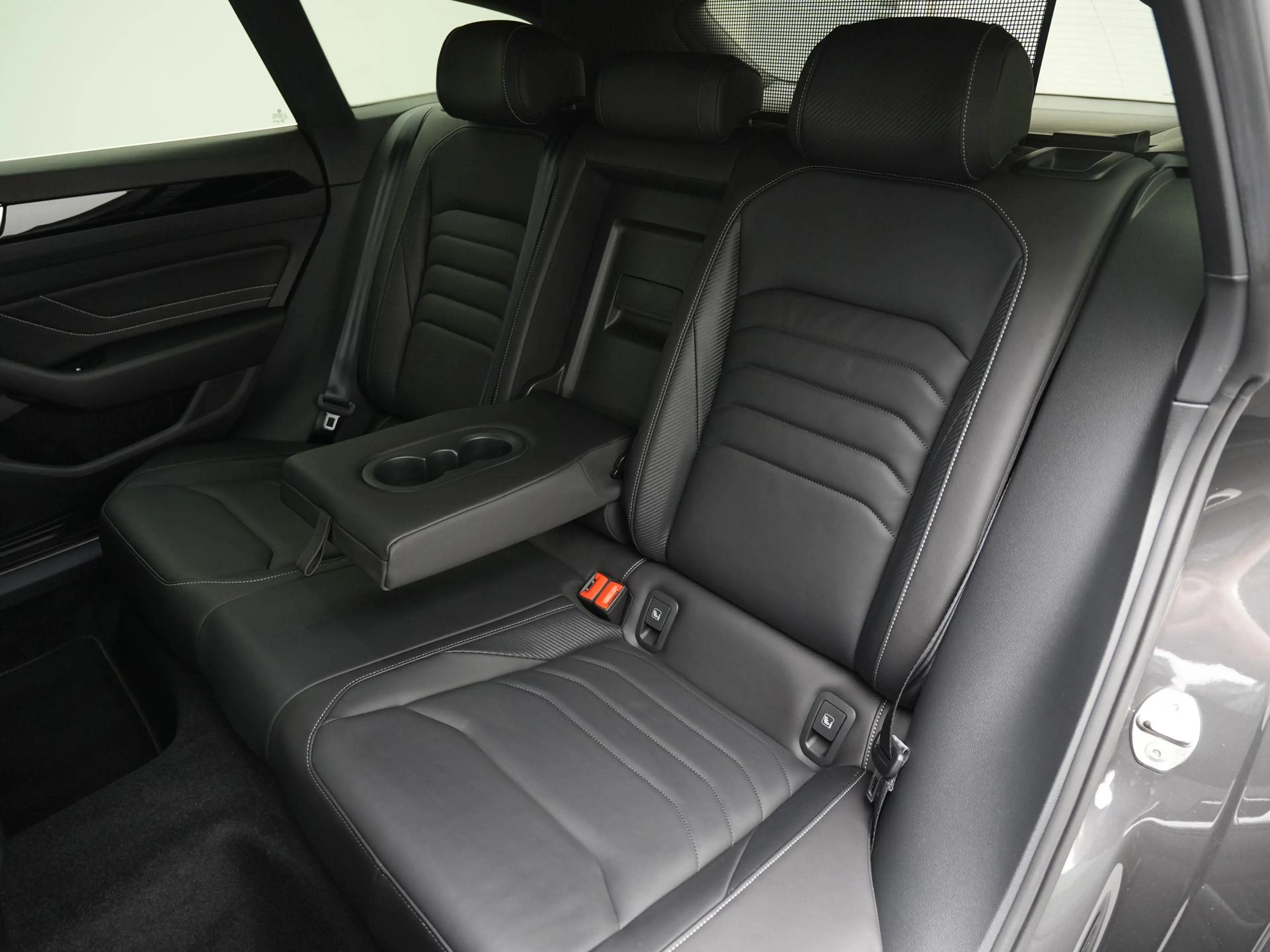 Volkswagen Arteon Shooting Brake 1.4 TSI 218pk eHybrid R-Line Busine — photo 9