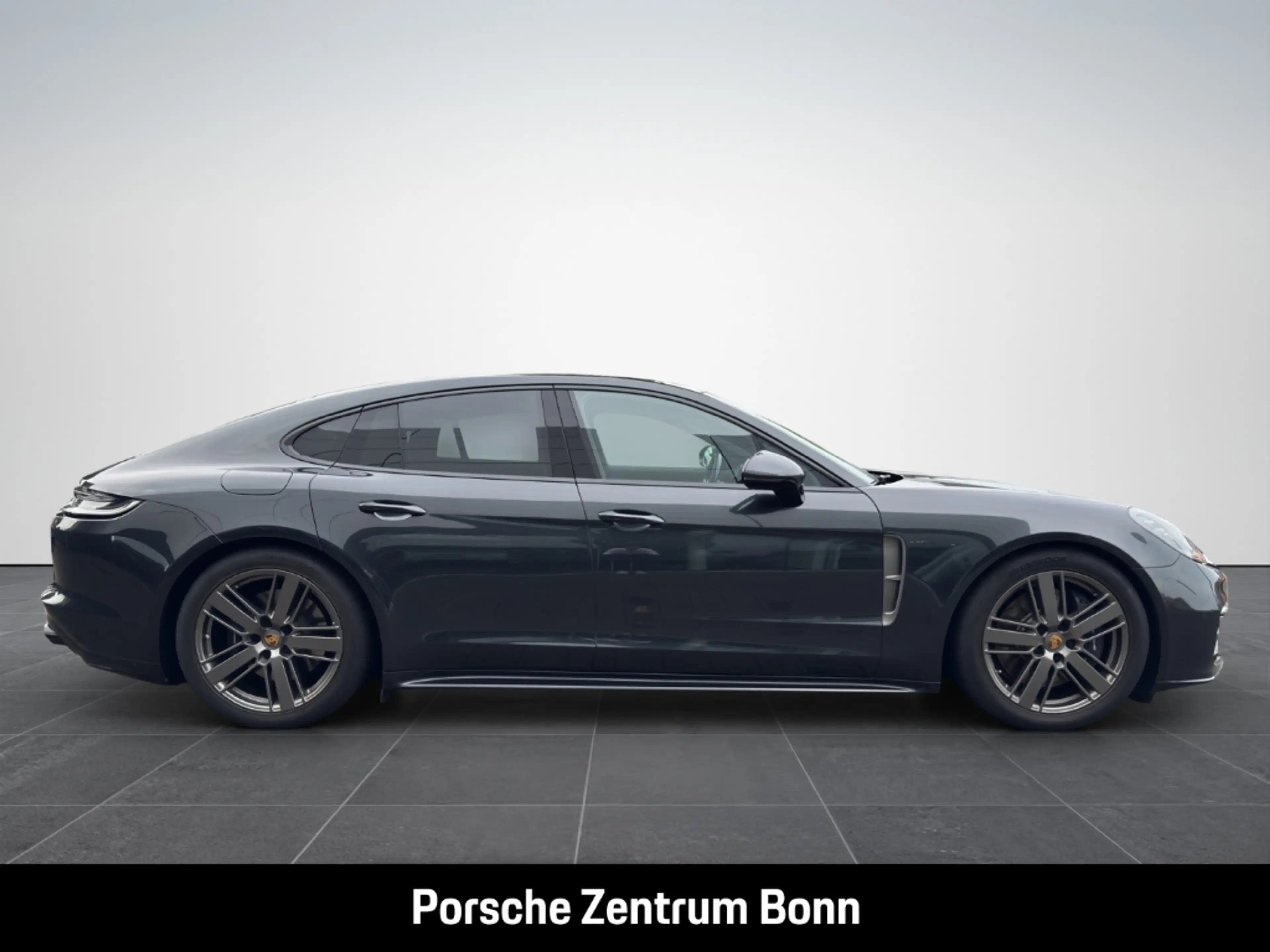Porsche Panamera 4 E-Hybrid Platinum Edition InnoDrive — photo 4