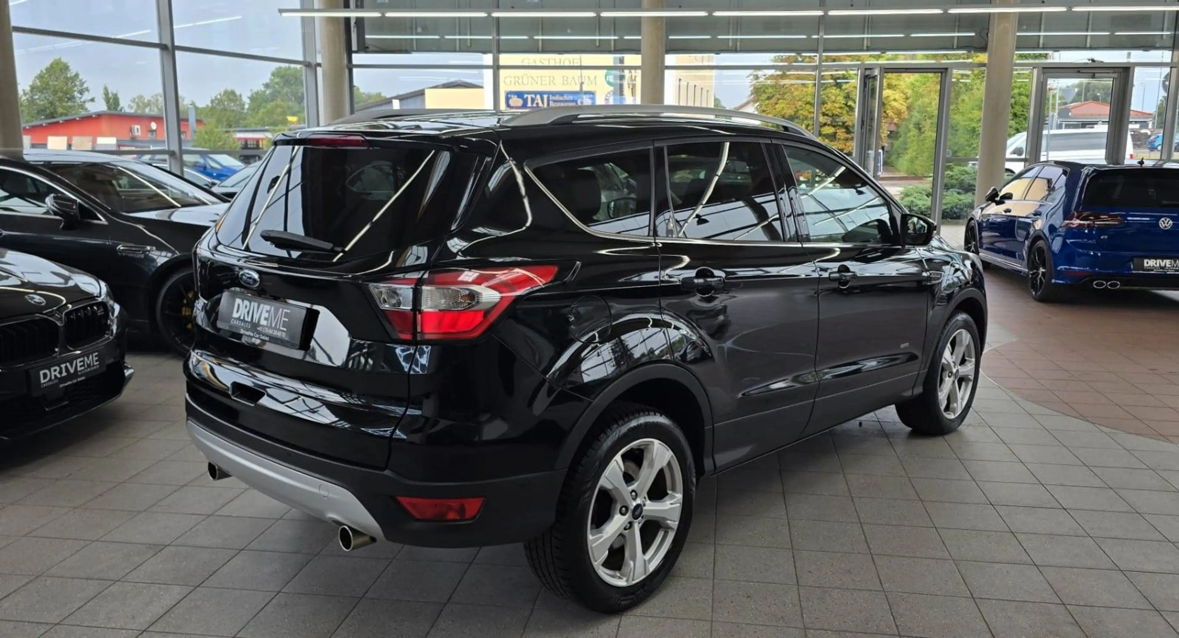 Ford Kuga Titanium — photo 8
