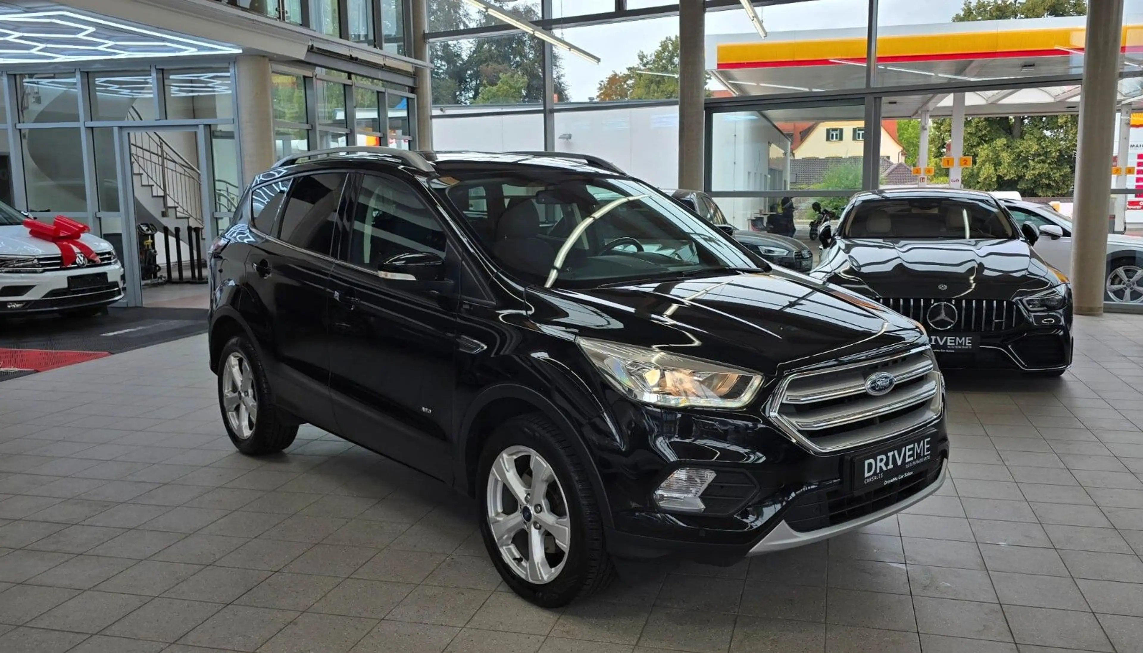 Ford Kuga Titanium — photo 4