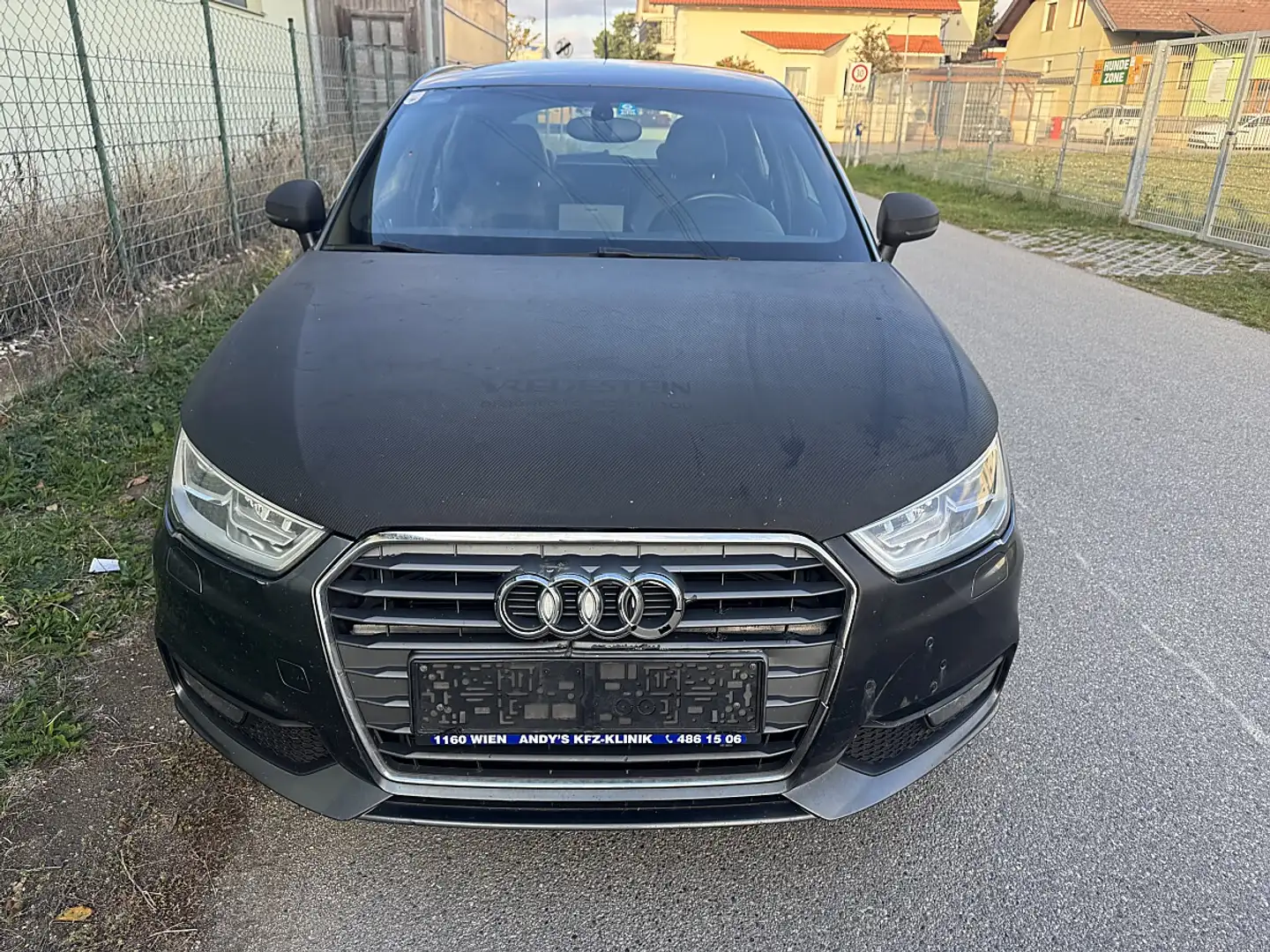 Audi A1 SB 1,4 TDI COD Sport S-LINE NAVI TEMPO ALU Schwarz - 2