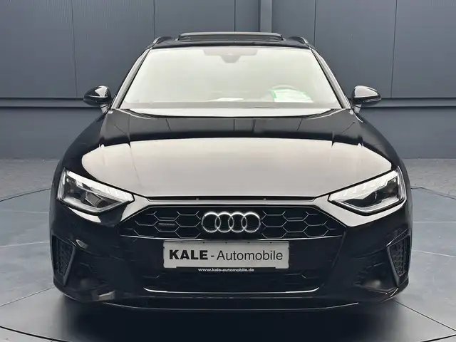 Audi A4 view 8