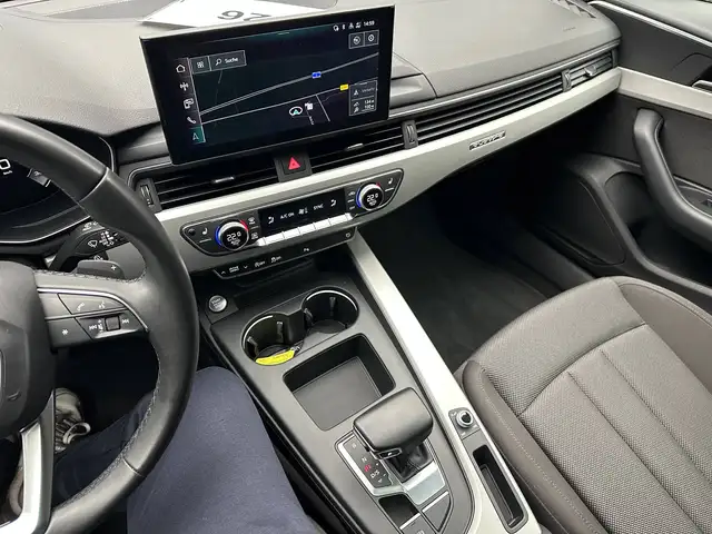 Audi A4 view 19