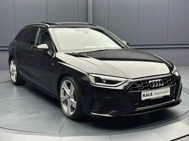 Audi A4 view 7