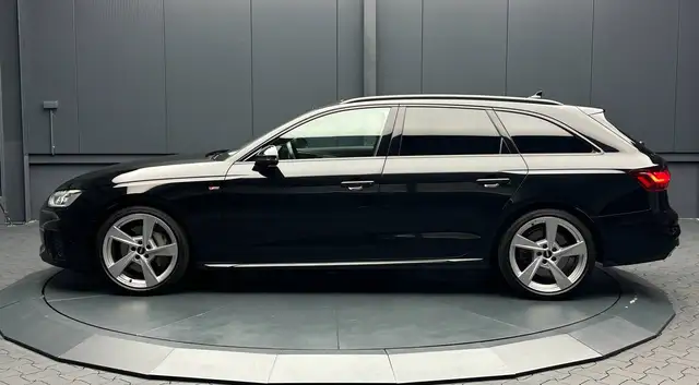 Audi A4 view 2