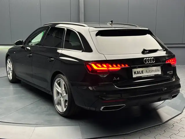 Audi A4 view 3
