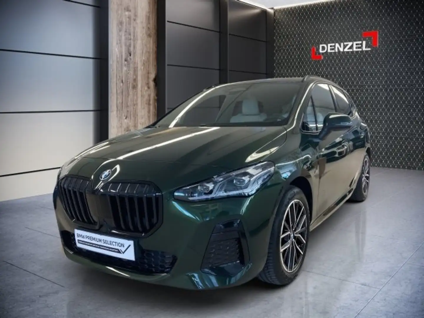 BMW 230 e xDrive Active Tourer U06 XB2 Grün - 2
