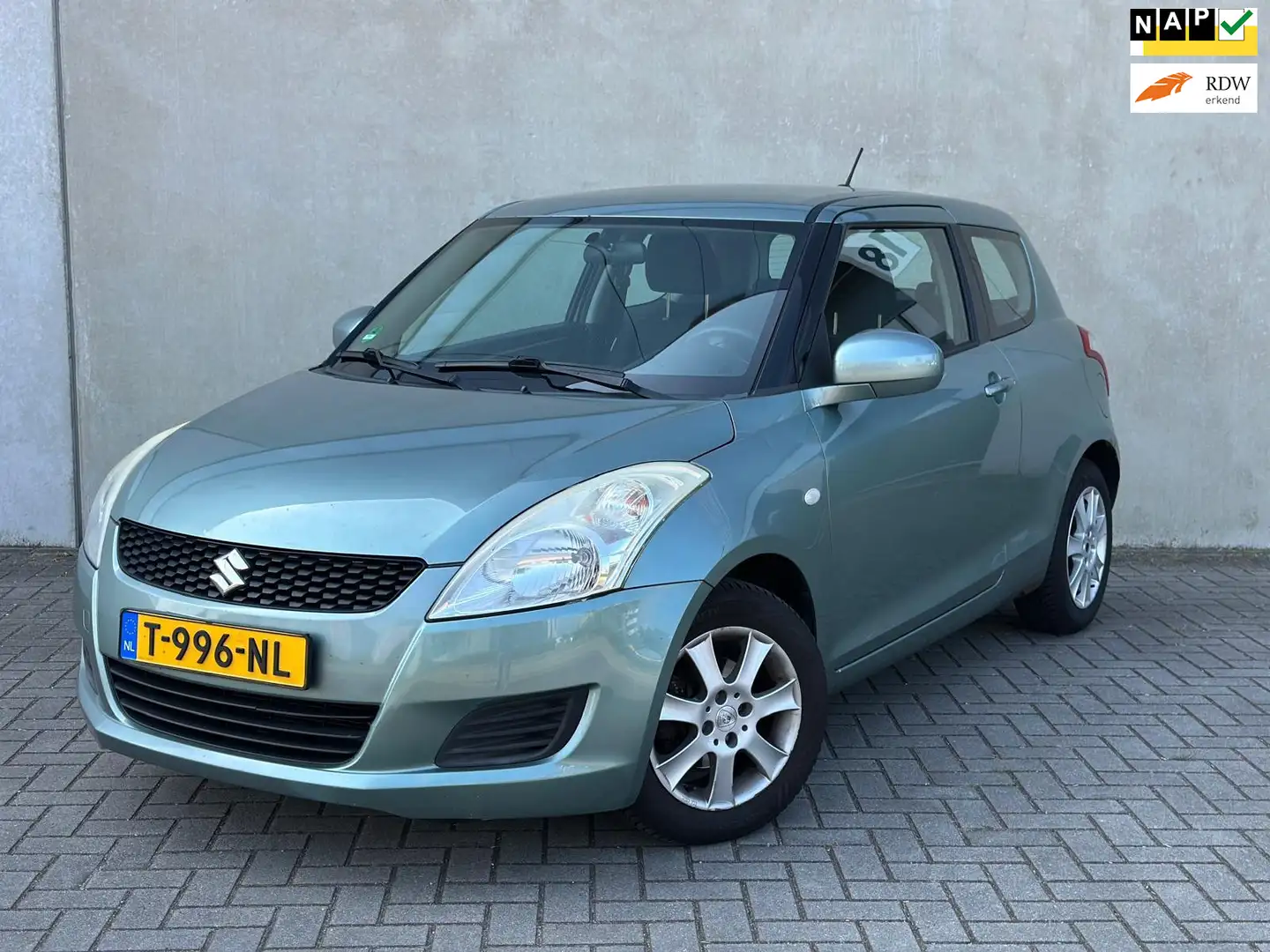 Suzuki Swift 1.2 Base Airco 15' Elek. pakket Groot onderhoud Groen - 1