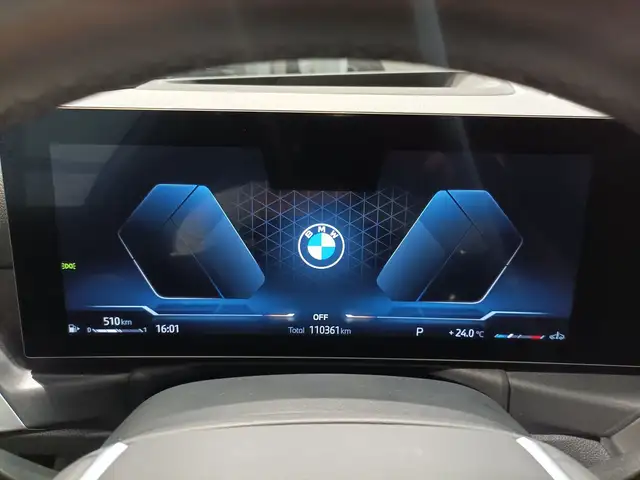BMW 3 Series view 7