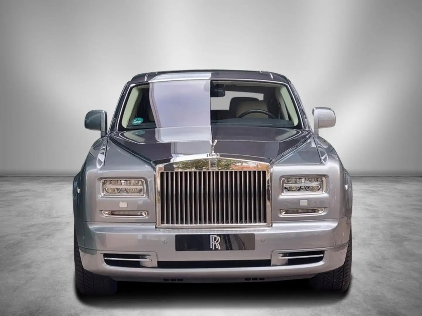 Rolls-Royce Phantom - Šedá - 2