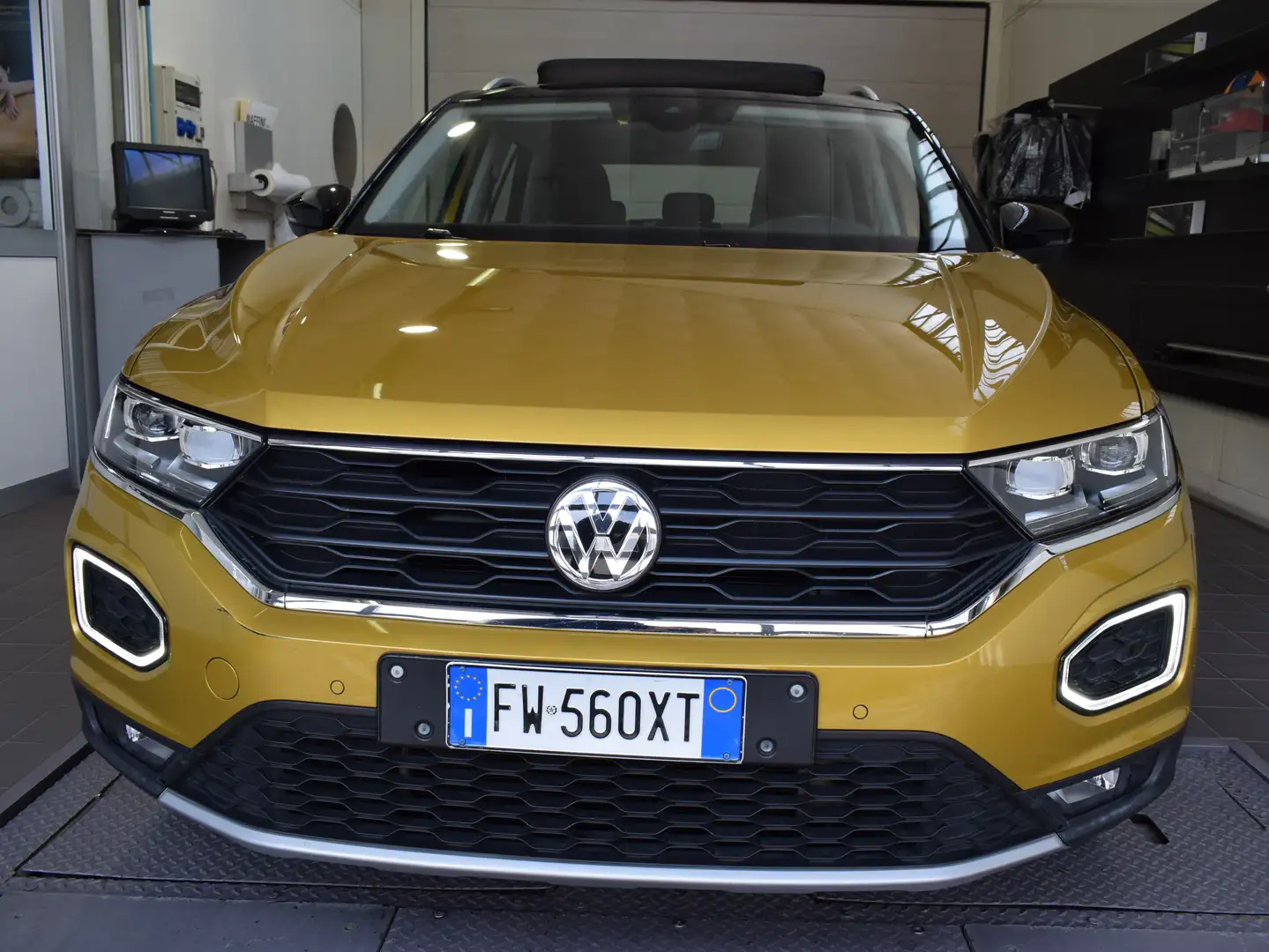 Volkswagen T-Roc T-Roc 1.5 tsi Advanced dsg Złoty - 2