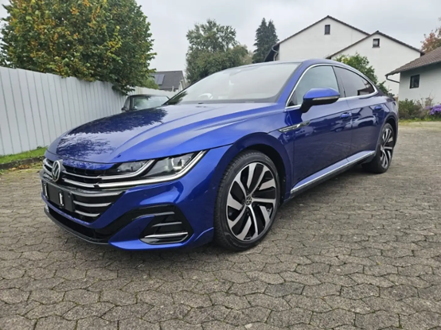 Volkswagen Arteon R-Line 2.0 TDI DSG 4M AREAVIEW/PANO Bleu - 2
