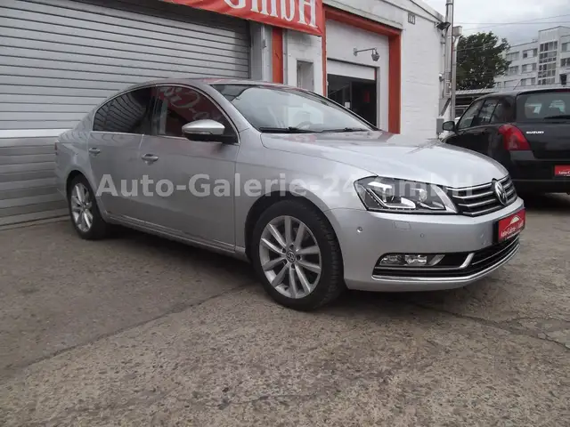 Volkswagen Passat 1,8i  Highline Autom, Navi, Leder
