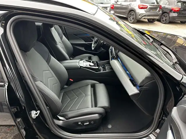 BMW 520 i Touring Aut. *M-Paket*ACC*H Ansicht 21