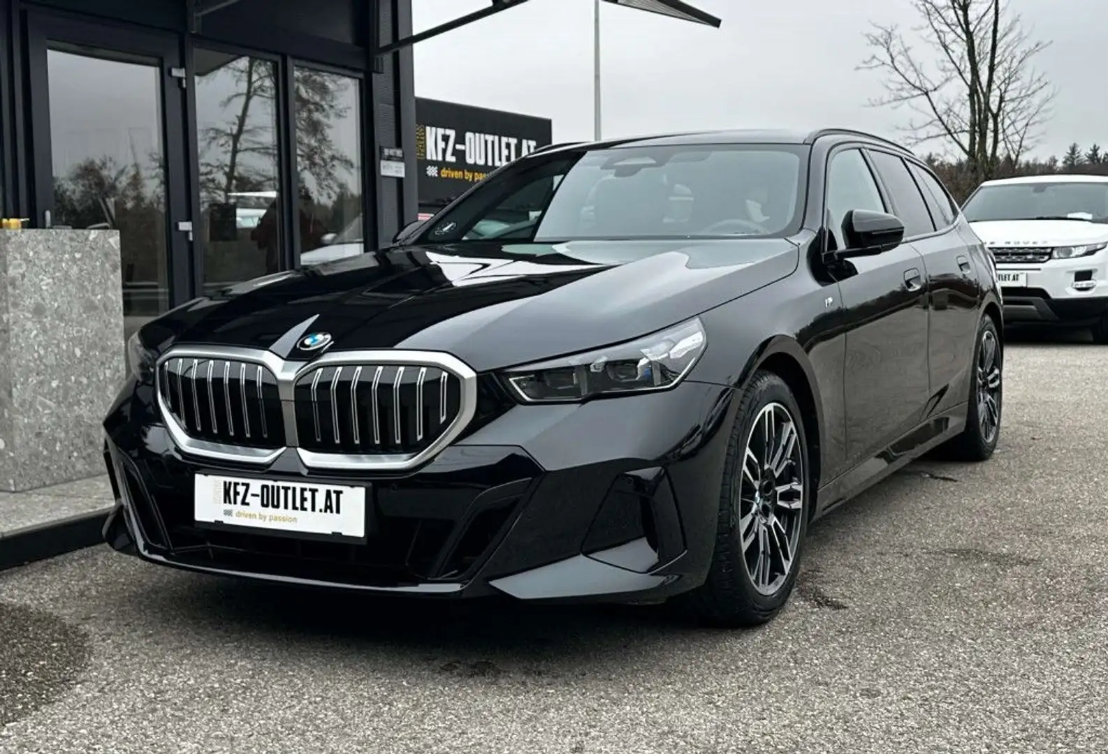 BMW 520 i Touring Aut. *M-Paket*ACC*H Schwarz - 1