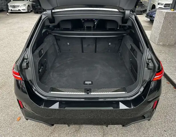 BMW 520 i Touring Aut. *M-Paket*ACC*H Ansicht 41