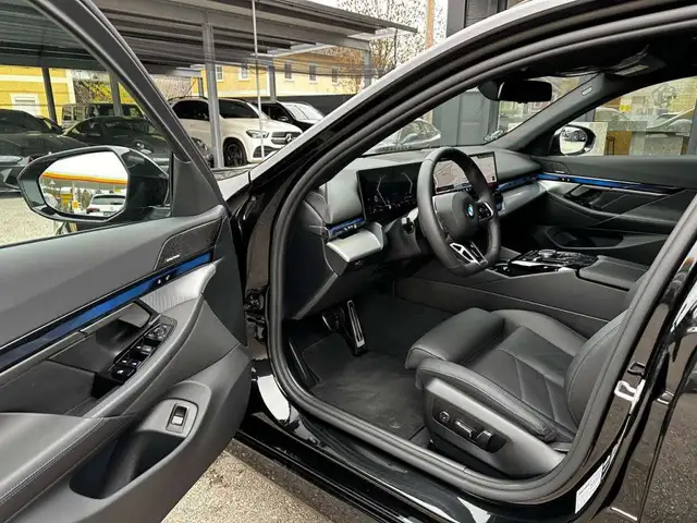 BMW 520 i Touring Aut. *M-Paket*ACC*H Ansicht 18