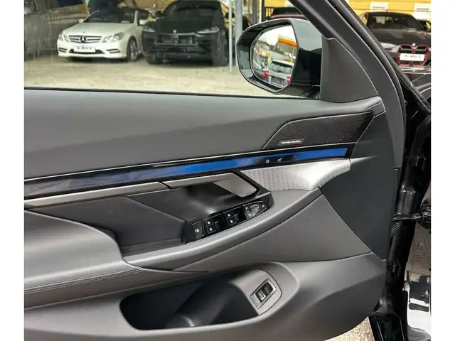 BMW 520 i Touring Aut. *M-Paket*ACC*H Ansicht 19